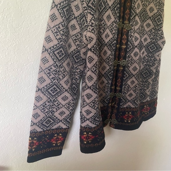 Skyr | Women’s Boho Nordic Aztec 100% Wool Cardigan Sweater Size Small - Picture 2 of 6